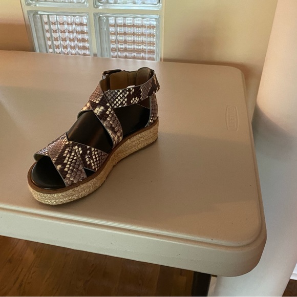 Michael Kors leather sandals, size 5,5 - Picture 3 of 7